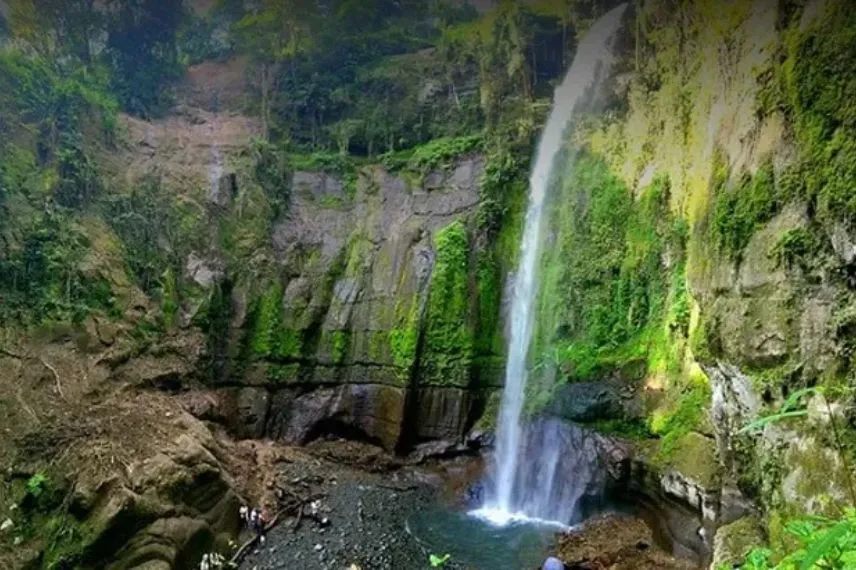Arusha Waterfalls